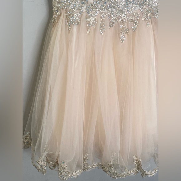 Cinderella Divine Women’s Formal Event Short Party Prom Homecoming Dress Size 6 - Picture 5 of 16